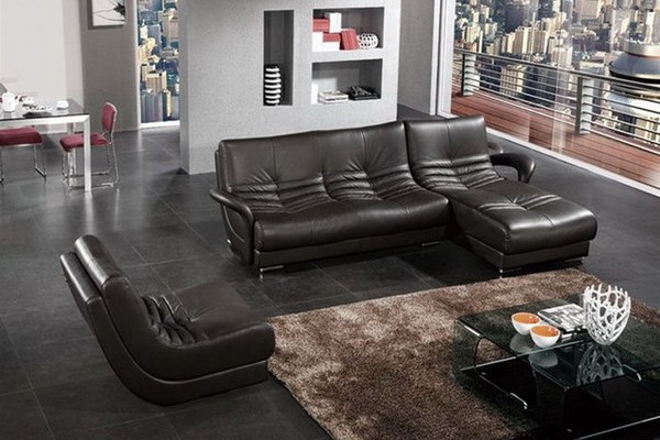 Why Your Living Room Needs Modern Leather Furniture